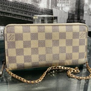 Authentic Rare Louis Vuitton Damier Azur Zippy Wallet